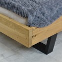 Łóżko z litego drewna na metalowych nogach 180 x 200 cm, Samuel , {PARENT_CATEGORY_NAME - 1