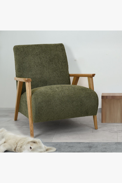 Fotel z drewnianymi podłokietnikami, kolor zielony , {PARENT_CATEGORY_NAME - 0